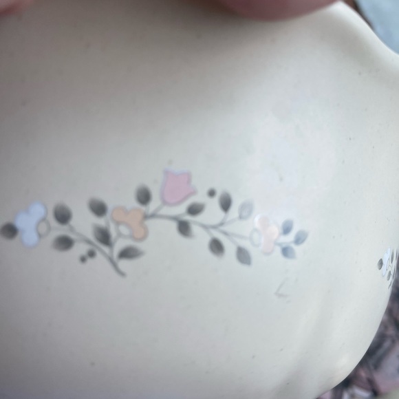 Pfaltzgraff vegetable bowl - Picture 3 of 4